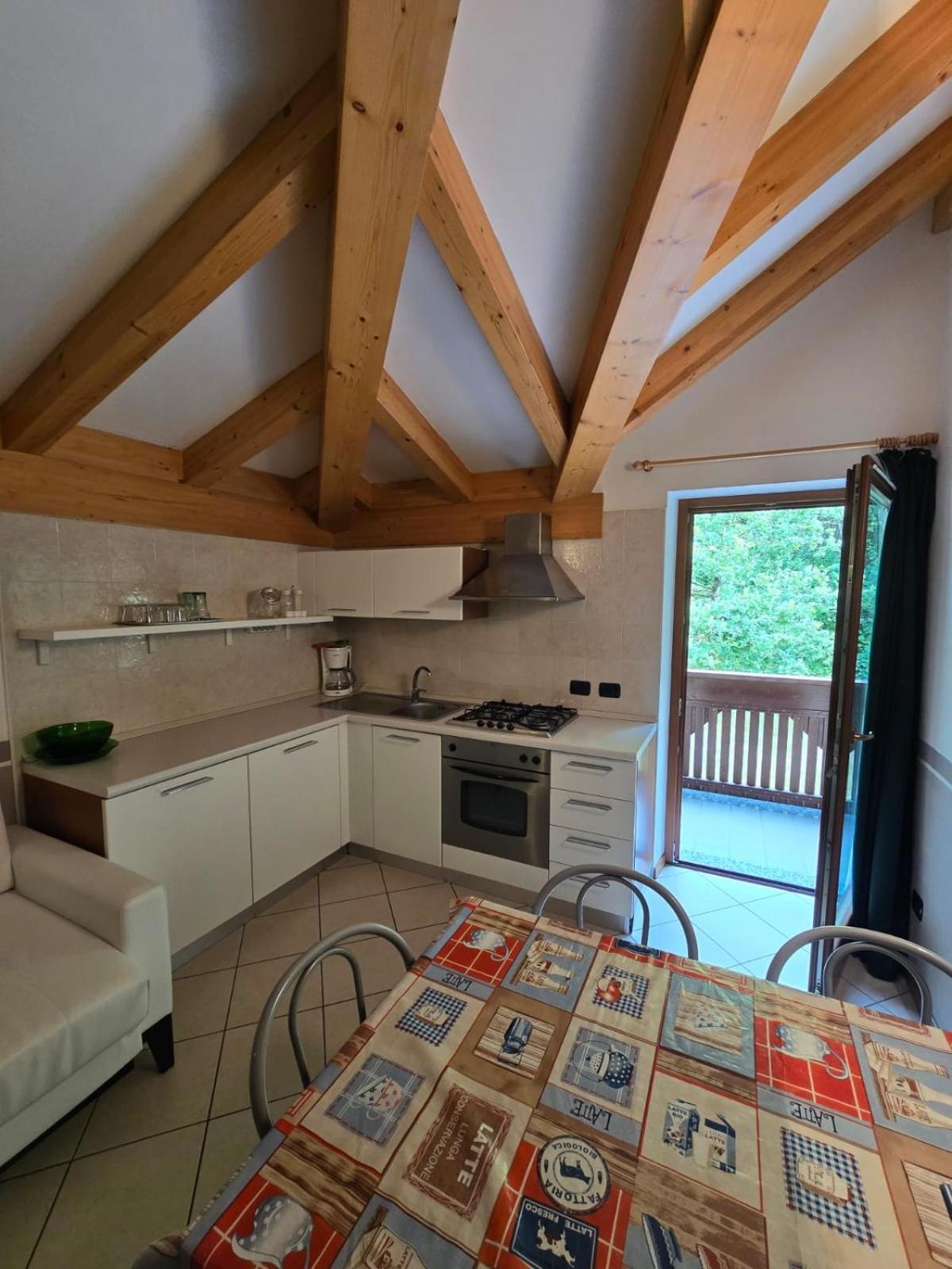 Apartament Casa Ornella LEDRO Zewnętrze zdjęcie